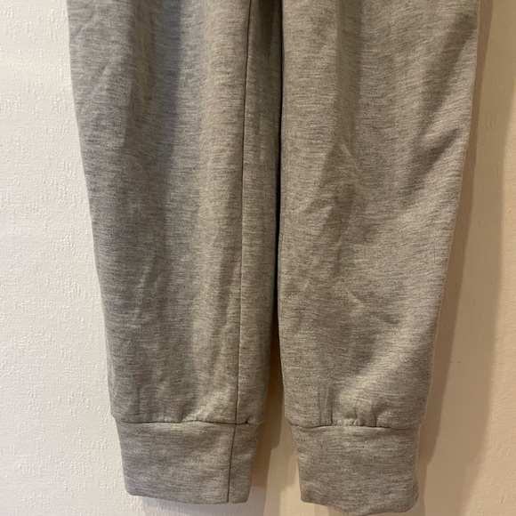 Jac Parker Simple Jumpsuit - Picture 4 of 7